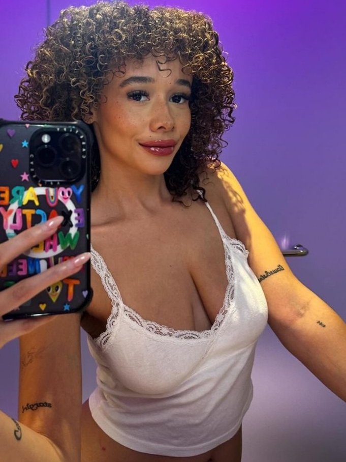 Talia Jackson #AWZZREF2