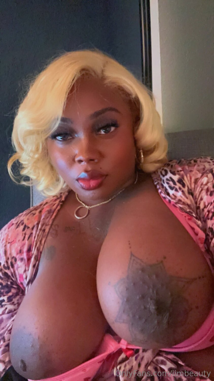 sexy thick dick ebony bbw ts solo cum💦💦‼️ **New Full vid** - EroMe