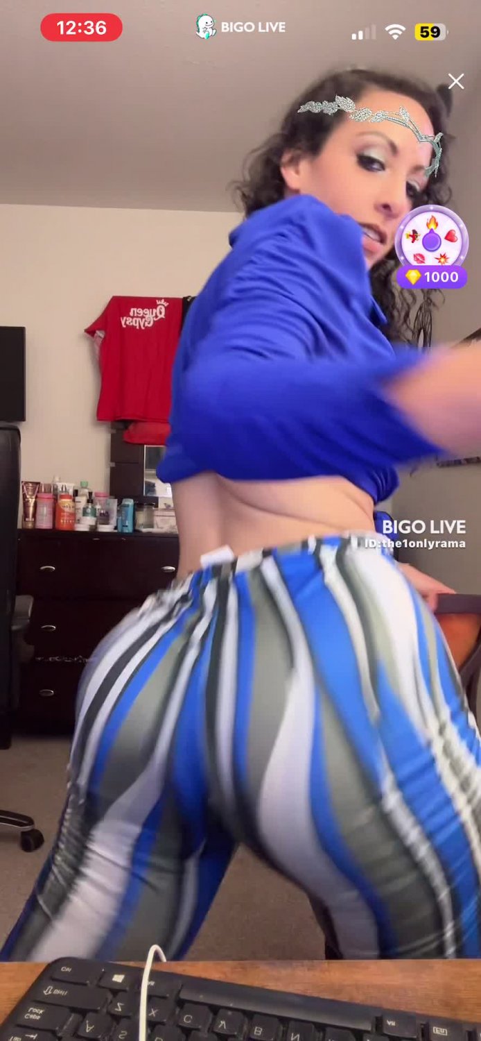 Live baddies - Porn Videos & Photos - EroMe