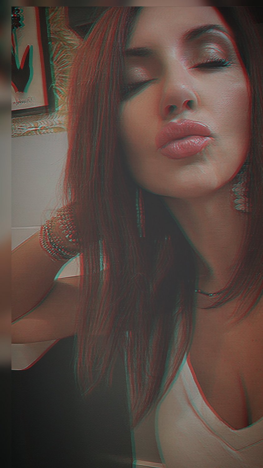 Big Tits MILF Smoken Hot #aTB5UQ9r