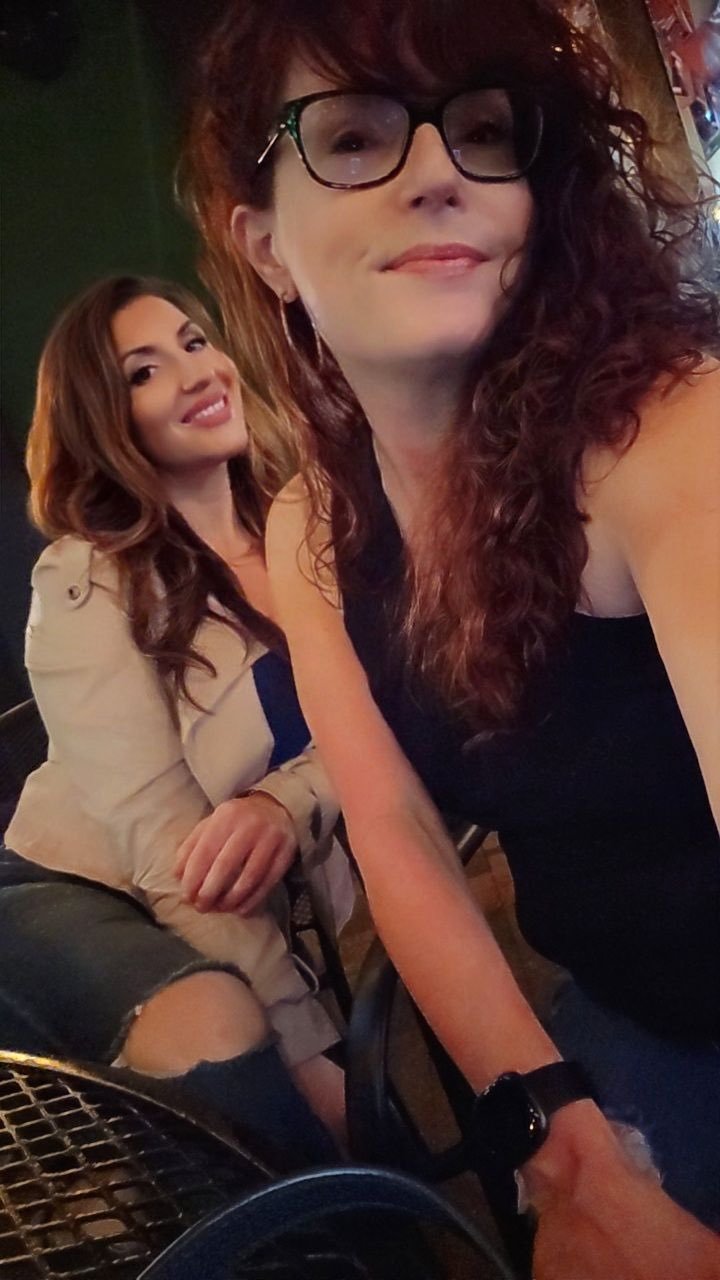 Big Tits MILF Smoken Hot #zYSmry2r