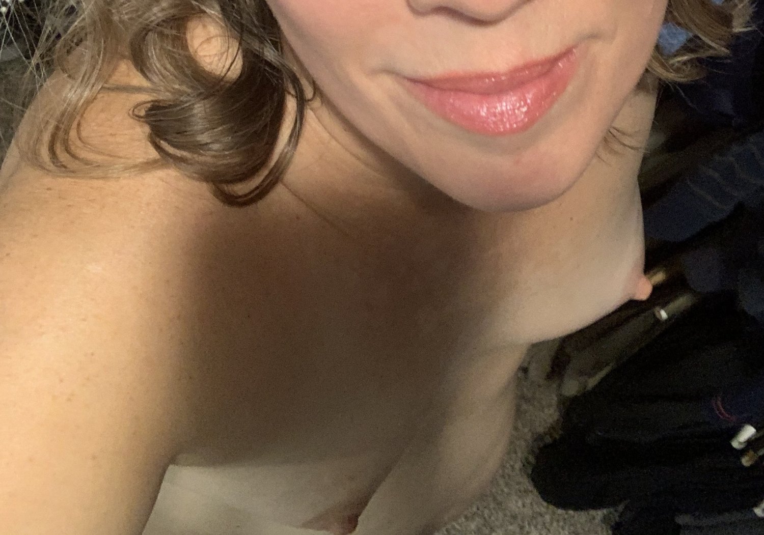 Hubby shares his wife #FLosn6I4