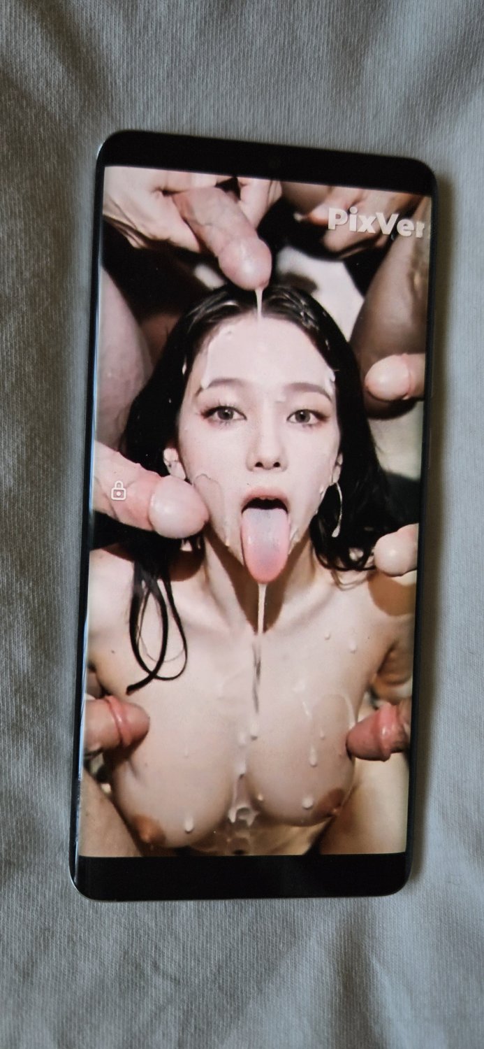 Karina Aespa cum tribute big cock blowbang 1#kpopfap #PHhX8dyH