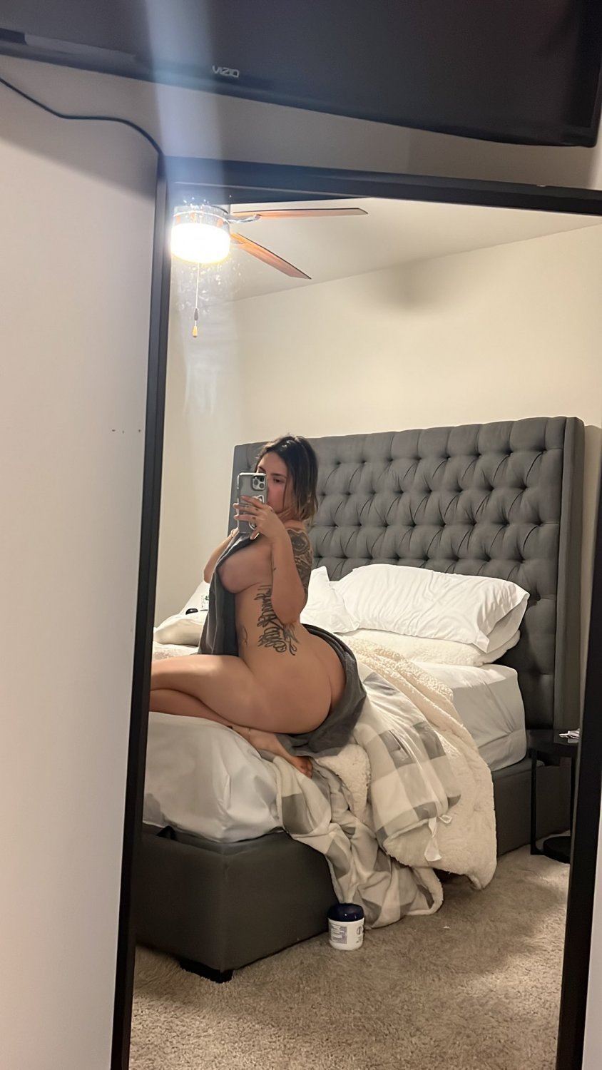 the backshot queen gigi #SgfnAPUm