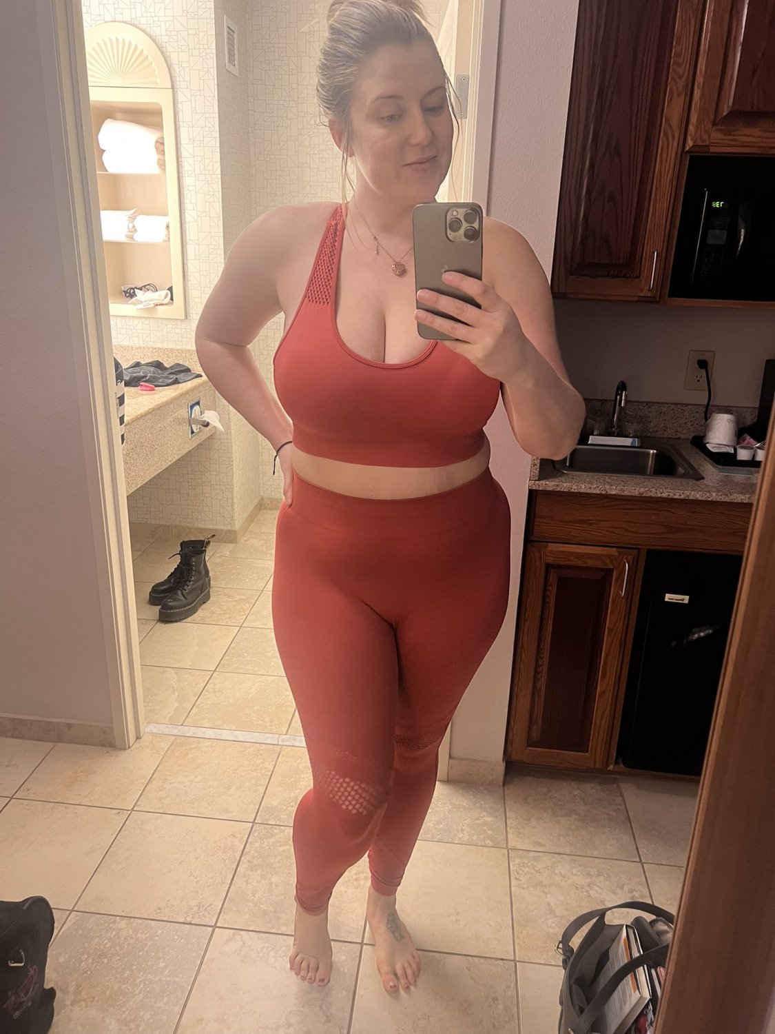 big tit Milf Megan #lmmroPhF